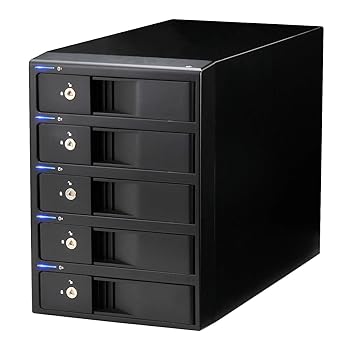 【中古】世紀 3.5inHDD x 5台積み上げる能力のある入れもの 裸族の寄りあつまる住みか5Bay SATA6G USB3.0\u0026eSATA Ver.2 CRSJ535EU3S6G2