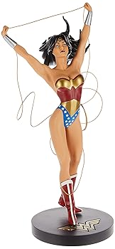 【中古】Dc Designer Ser Wonder Woman By Adam Hughes Statue Res