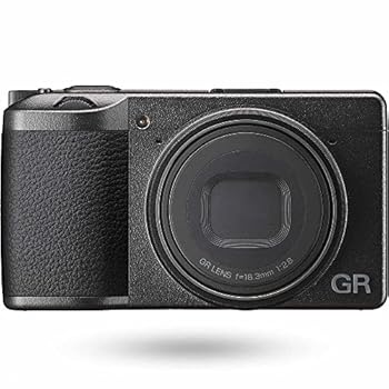 【中古】RICOH GR III デジタル写真機 APS-C大いさ大型CMOS検知器積み上げる  ストリートスナップシュータ―  約0.8秒 弾丸道路乗り掛かる  弾丸道路AF  高解像・高コントラ
