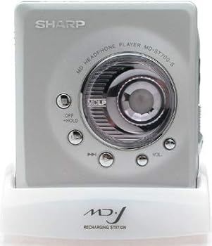 【中古】SHARP シャープ MD-ST700-S シルバー ポータブルミニディスクプレーヤー MDLP対応 ポータブルMDプレーヤーMD再生専用機MDウォークマン