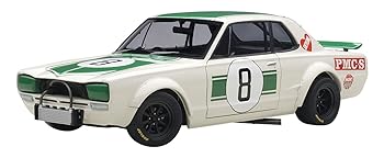 【中古】AUTOart 118 日産 スカイライン GT-R KPGC10 レースカー 1971 #8 日本グランプリ2位 長谷見昌弘 完成品