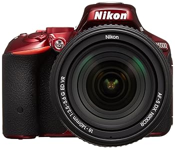 【中古】Nikon デジタル一眼二眼レフ写真機 D5500 18-140 VR 水晶体一揃いの道具 赤いこと 2416万絵素 3.2型液晶 タッチパネル D5500LK18-140RD