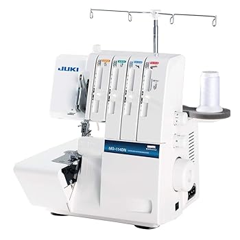 【中古】(未使用･未開封品)JUKI 2本針4本糸差動送り付き オーバーロックミシン MO-114DN｜ドリエム店