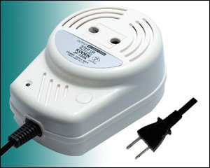 【中古】(非常に良い)KODEN アップトランス  JP-100K (230V)