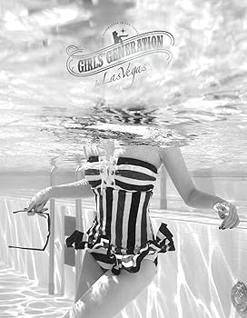 【中古】(未使用･未開封品)Girls' Generation In Las Vegas (フォトブック + DVD) (限定版)(韓国盤) 少女時代