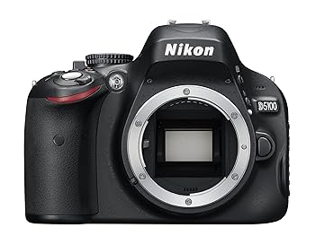 【中古】(未当て嵌める･未開封品)Nikon デジタル一眼二眼レフ写真機 D5100 上半身