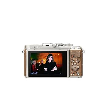 【中古】(非常に良い)OLYMPUS ミラーレス一眼 PEN E-PL9 レンズキット ブラウン｜ドリエム店 63,294円