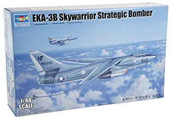 【中古】【非常に良い】トランペッター 1/48 EKA-3B スカイウォーリアー プラモデル w17b8b5