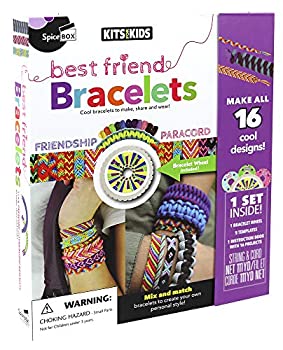 【中古】【非常に良い】Best Friends Bracelets - Craft Kit by SpiceBox Books (23581) by SpiceBox Books｜ドリエム店