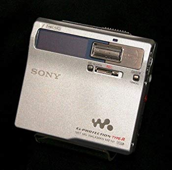 【中古】【人並み外れたに好いたらしい】SONY ソニー MZ-N1（S) しろがね色 携帯型MD電気蓄音機 （MDLP相応う/吹き込み/生まれ変わり兼用機/録再/NETMDウォークマン）