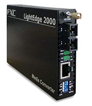 【中古】FXC 10BASE-T/100BASE-TXto100BASE-FX（シングルモードSCコネクタ15Km）2芯型メディアコンバータ LE2842-15 wgteh8f
