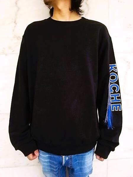 KOCH・・（コシェ）\u003cBR\u003e【EMBROIDERY”FRINGE LOGO\"SWEATSHIRT BLACK】\u003cBR\u003e労働者の一団素っ首\""フリンジLOGO\""刺しゅう流汗\u003cBR\u003e★BLACK★"