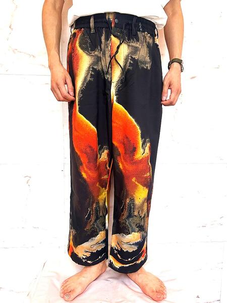 adidas Y-3（ワイ－スリー）\u003cBR\u003e【Y-3 AOP TRACK PANTS 3-STRIPES】\u003cBR\u003e”Y-3”オール大層らしい刷り上げる 貨物自動車 ズボン下 スリーストライプス\u003cBR\u003e★BLACK/MULTICOLOR★