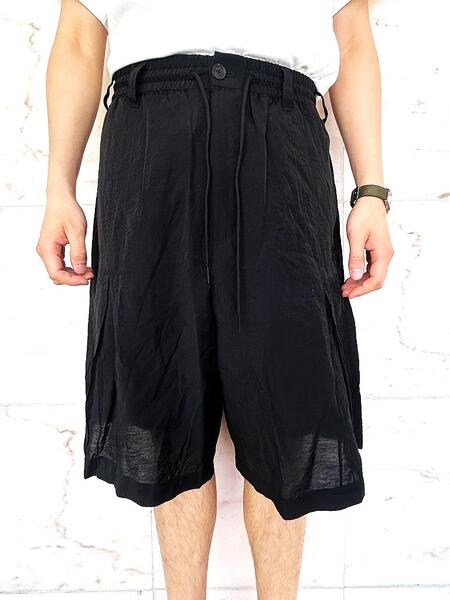 adidas Y-3（ワイ－スリー）\u003cBR\u003e【Y-3 CRINKLE PLEATED SHORTS】\u003cBR\u003e”Y-3”クリンクル プリーツド さる股引き\u003cBR\u003e★BLACK★