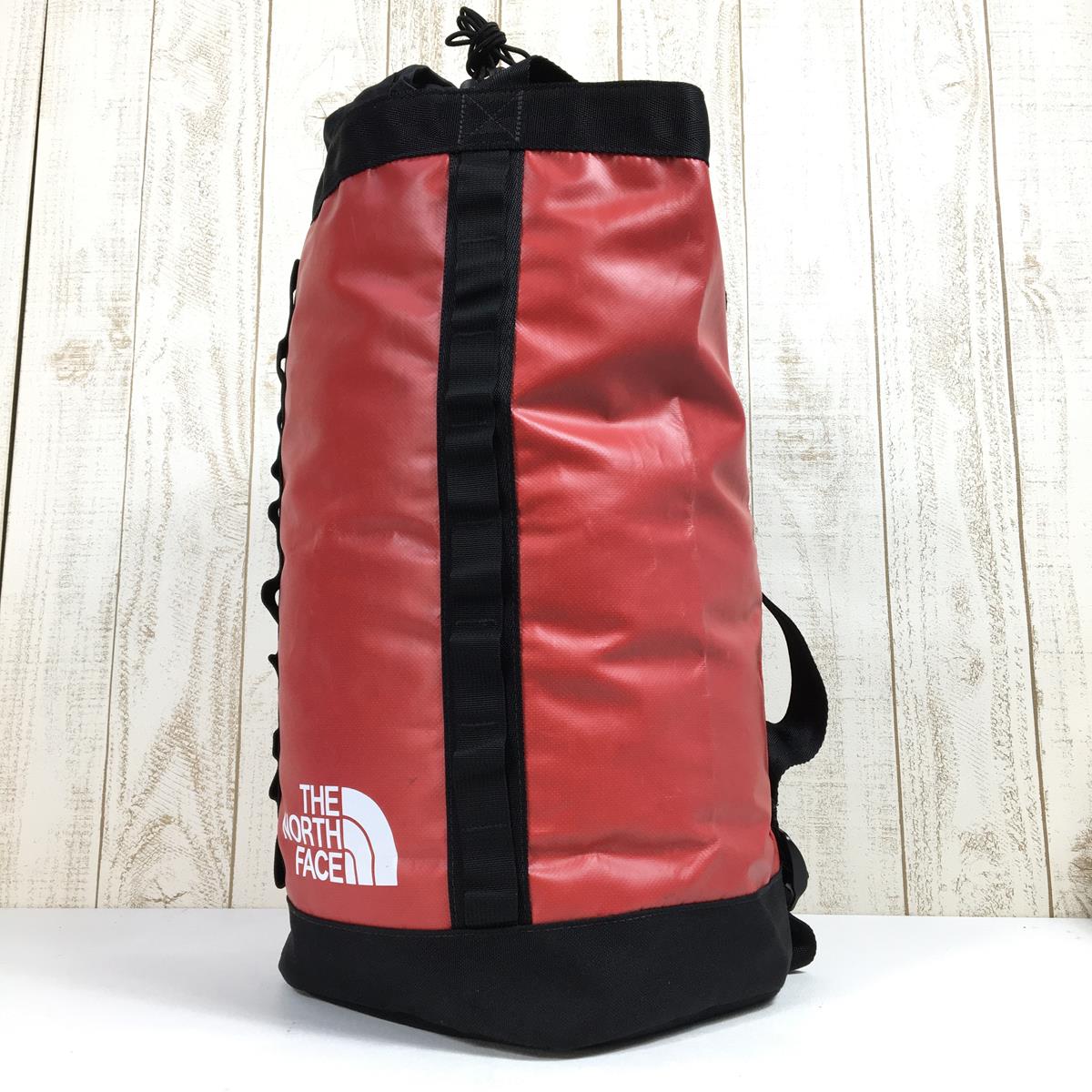 【OneSize レッド系】 The North Face ( ザ・ノースフェイス ) ベースキャンプ ホール パック Bc Haul Pack バックパック ホールバッグ ホーラーバッグ クライミング 入手困難 Y2K #Y2K デイパック 容量【～29L】｜セカンドギア 2ndGear 店 15,899円