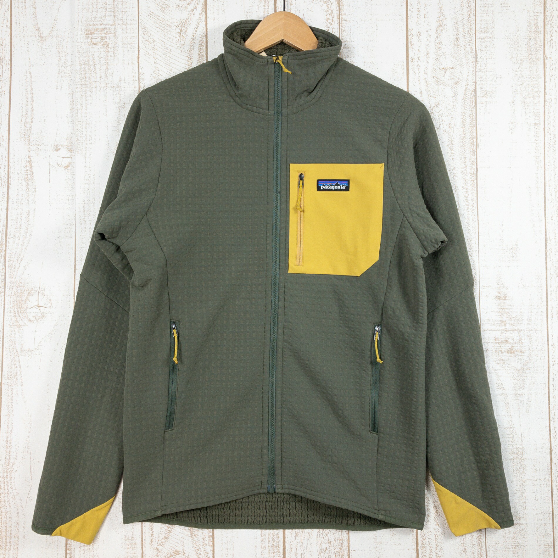 patagonia - パタゴニア R2ジャケット Patagonia Mens R2 Jacket – Industrial Green w/Forge Grey