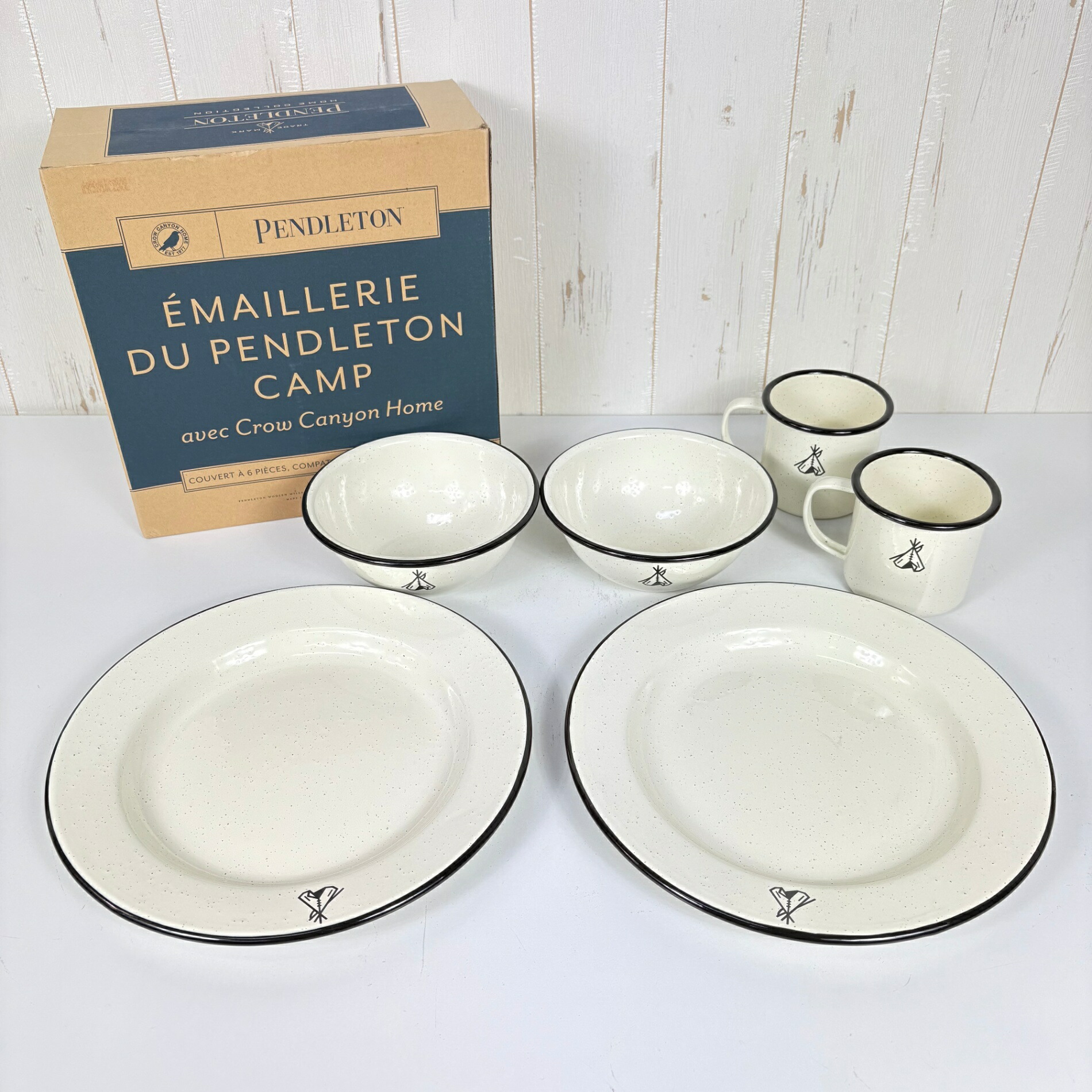 【OneSize カーキ系】 Pendleton ( ペンドルトン ) 難民キャンプ エナメル御召しもの CAMP Enamelware 19370005 Camp Set z00056763 Camp Set 食器 入れもの まかない方御召しもの
