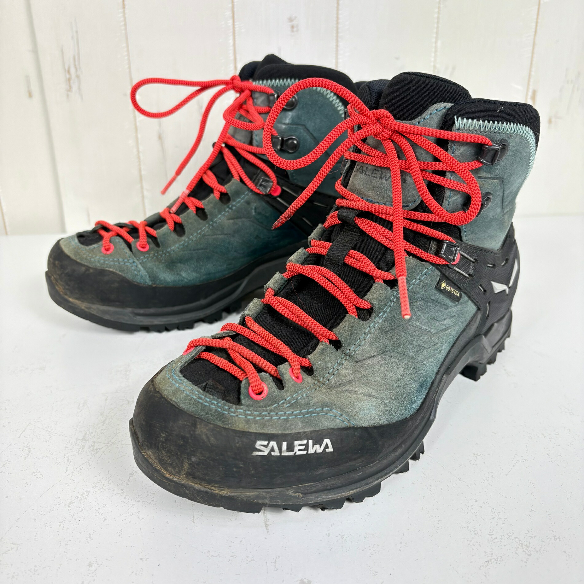 【Women\u0027s 24.0糎 米国海軍系】 Salewa ( サレワ ) 山岳 調教師 ミッド ゴアテックス Mountain Trainer Mid GTX Atiantic Deep/Ombre Blue フットウェア トレッキングブーツ z00057505 At