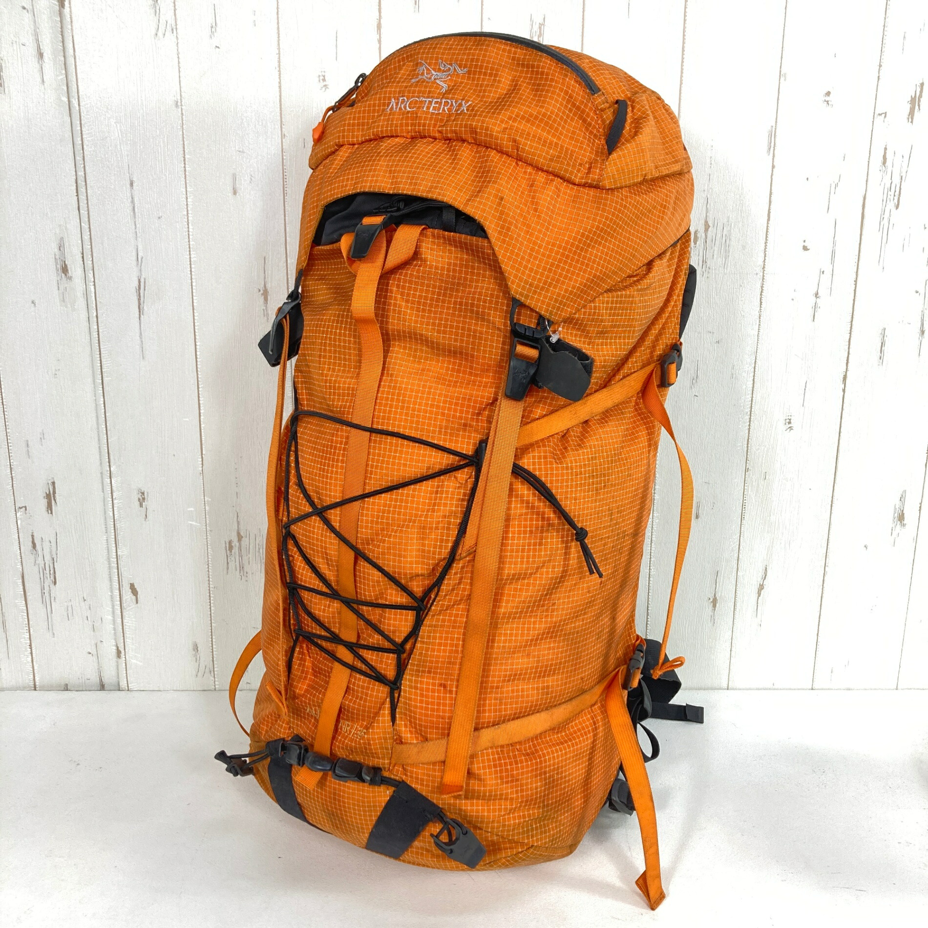 【OneSize オレンジ系】 Arcteryx ( アークテリクス ) アルファ AR 35 Alpha AR 35 ナイロン バッグ ストレージ バックパック 容量【30L～54L】 z00057759 容量【30L～54L】 バックパック バッグ ストレージ｜セカンドギア 2ndGear 店