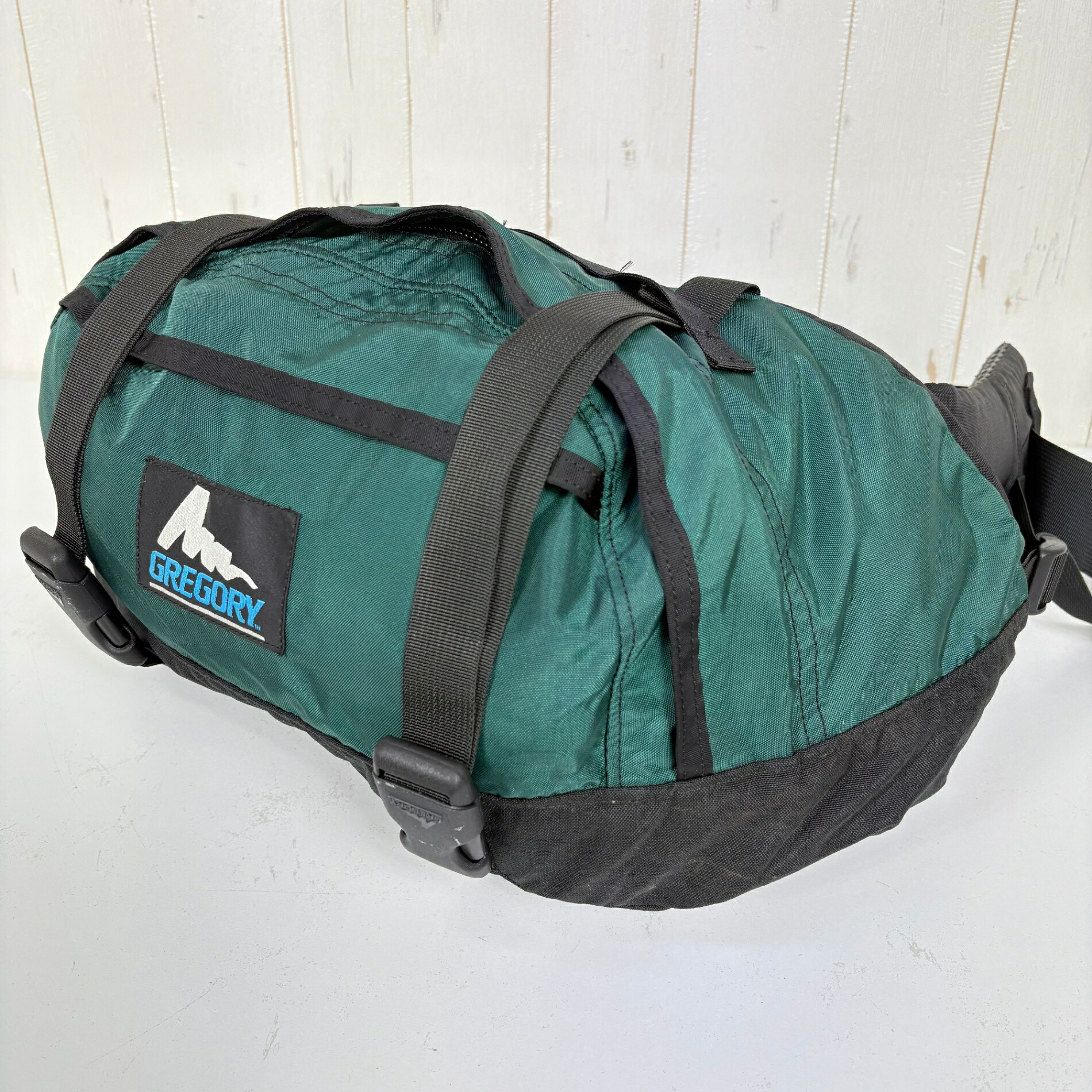 【OneSize グリーン系】 1995 Gregory ( グレゴリー ) ランパールーム Rumper Room 青タグ 旧タグ 生産終了モデル 入手困難 ビンテージ ナイロン バッグ ストレージ ウエストバッグ ヒップパック z00058132 ウエストバッ｜セカンドギア 2ndGear 店