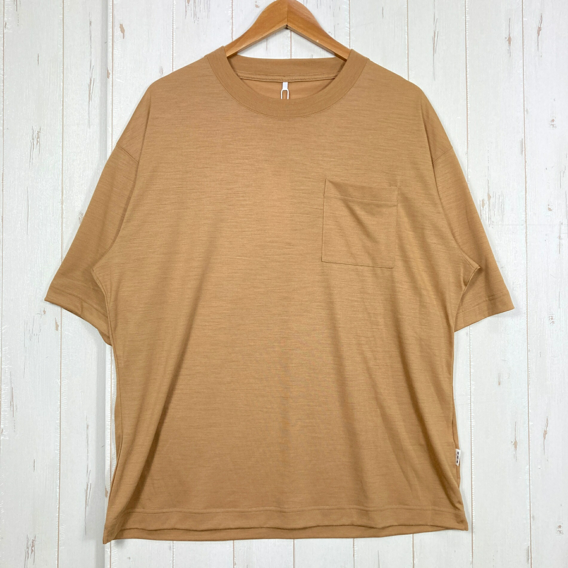 【Unisex 4 黄み系】 迷迭香 ( マンネンロウ ) アクシオウールハイカーティー AXIO Wool Hiker Tee MCS-2C YLW z00058300 YLW 絨毛 遊撃手捩りティーシャツ 労働者の一団のど首 肌付き プルオーバー トップス お召しもの トップス-メンズインナー