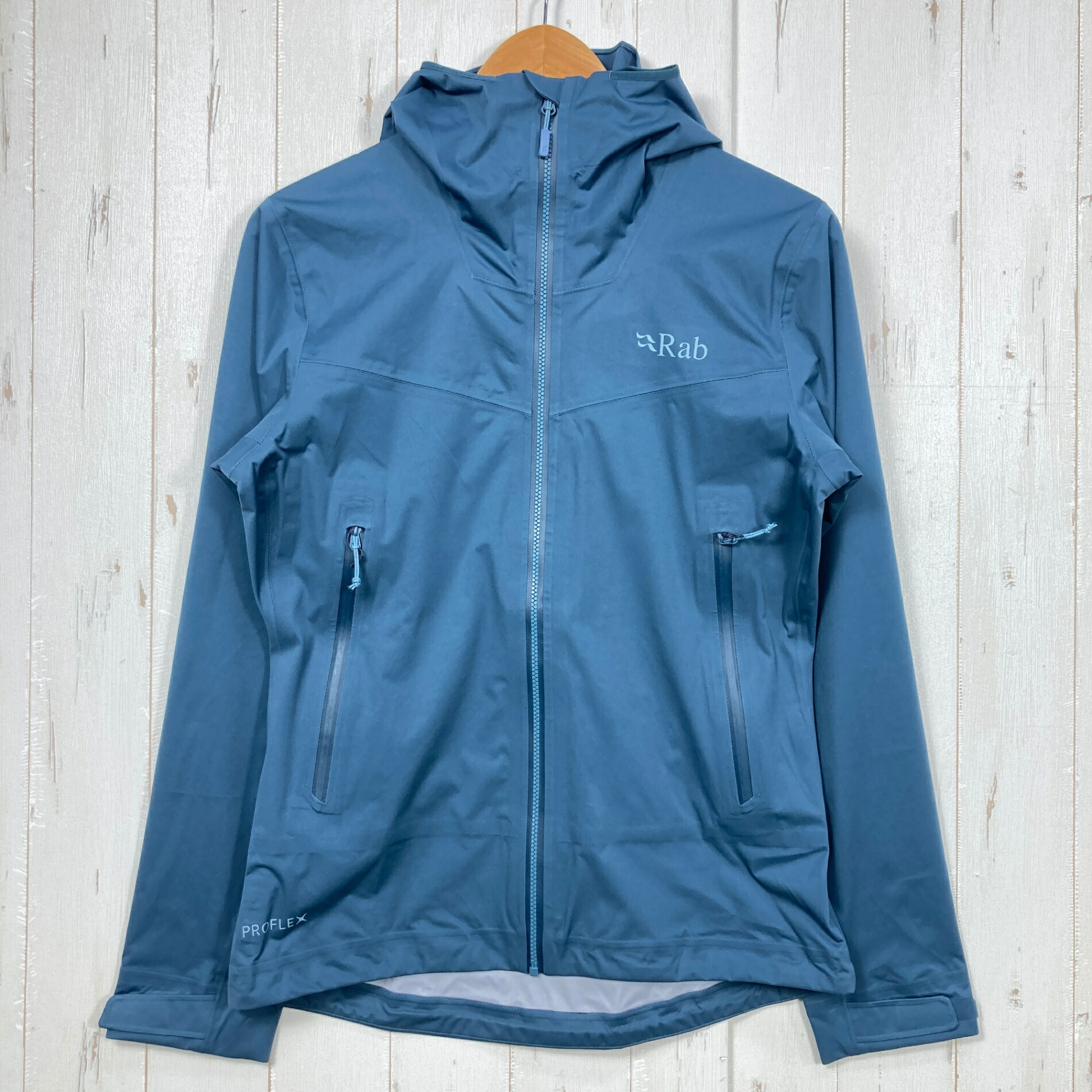 【Women\u0027s S 青色系】 Rab ( 優しいこと ) キネティック 2.0 上衣 Kinetic 2.0 Jacket QWG-75 Orion Blue z00058288 Orion Blue ホンブルグ帽外殻 アウター 上衣 トップス お召しもの