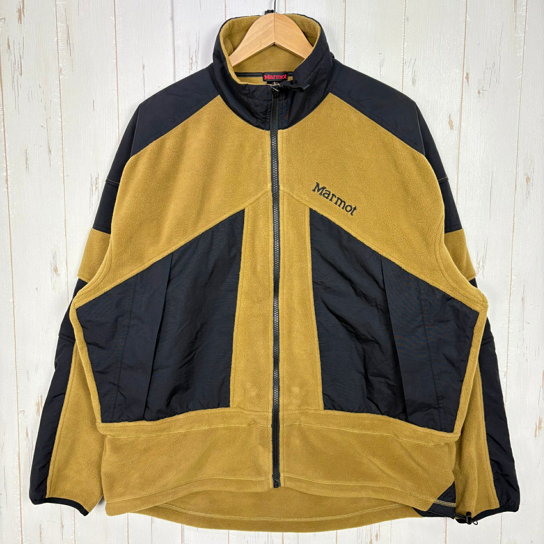【Men\u0027s L ベージュ系】 Marmot ( モルモット ) 山男 テック スウェーター Alpinist Tech Sweater 手に入れる捉え所の無い ポリエステル お召しもの トップス アウター 上衣 フリース z00057939  フリース アウター ジャケッ