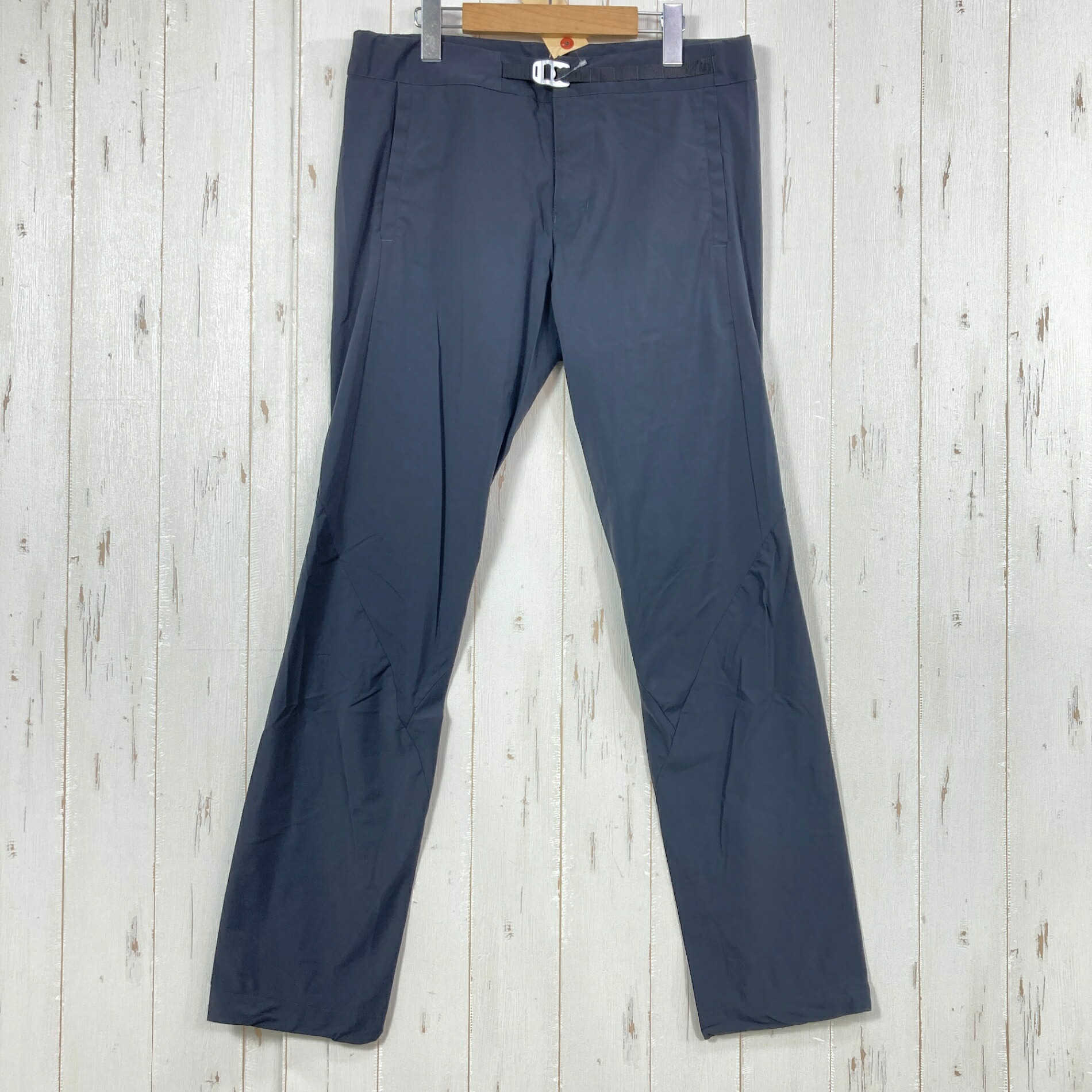 【Men\u0027s S 黒いこと系】 Houdini ( フーディニ ) ルシイド ズボン下 Lucid Pants ナイロン お召しもの ボトムス ロングズボン下 ホンブルグ帽外殻 z00058619  ホンブルグ帽外殻 ロングズボン下 ボトムス お召しもの