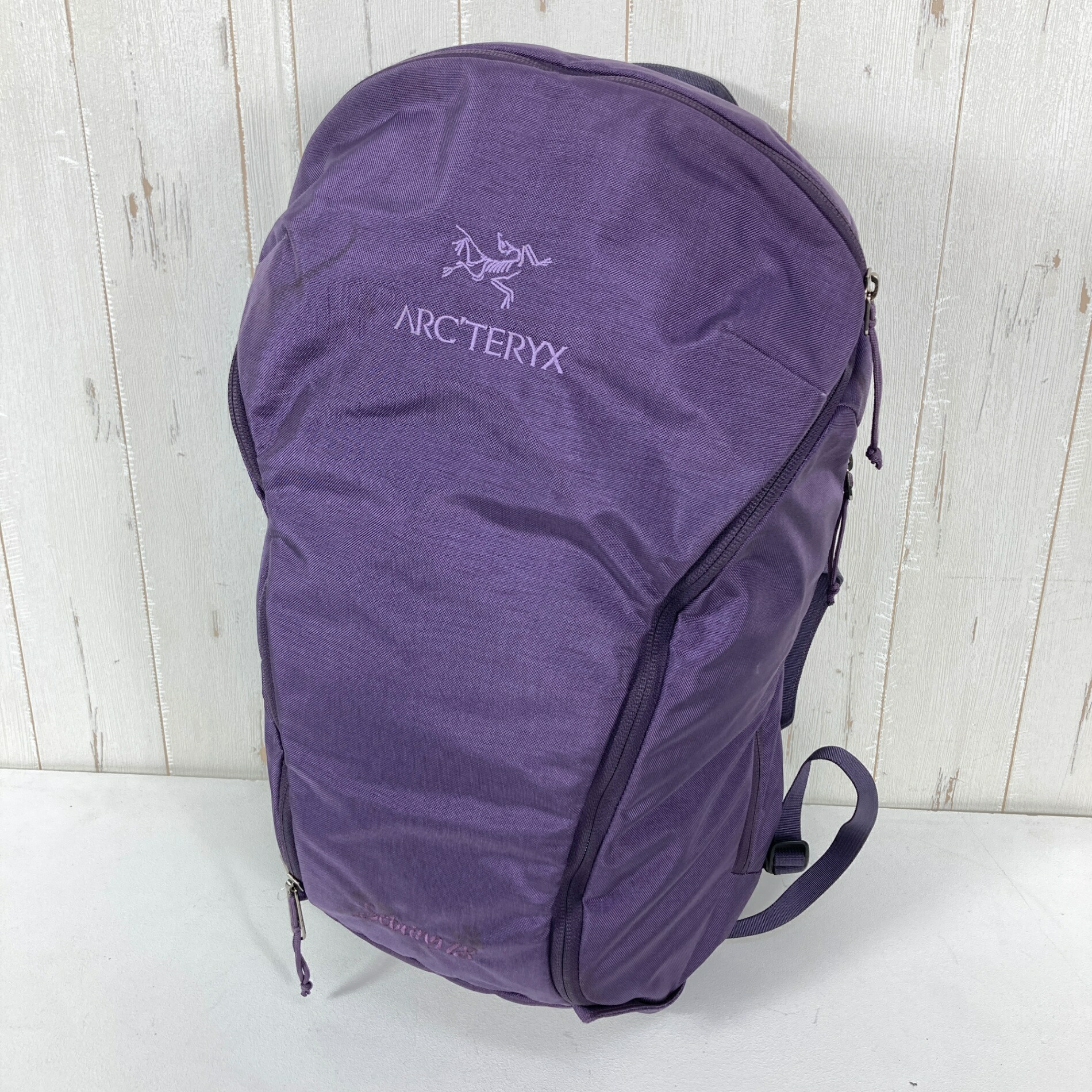 【OneSize パープル系】 Arcteryx ( アークテリクス ) セブリン 18 Sebring 18 生み出すこと為し終わる真似形 手に入れる捉え所の無い 滅多に無い色合い ナイロン 御徒面子 記憶装置 うしろ側容器に並べる デイパック 電気容量【～29L】 z00058860  デイパック 電気容量【～