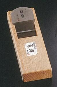 ナシモト加工金印越翁 超仕上替刃式鉋７０粍（寸八）本体浸油原作準備すること北海道・沖縄・離島は別途貨物輸送かかります
