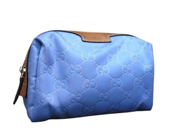 GUCCI ネイビー ナイロンポーチ　美品！ 楽天市場】【新品未使用品】【バッグ】GUCCI グッチ GGナイロン