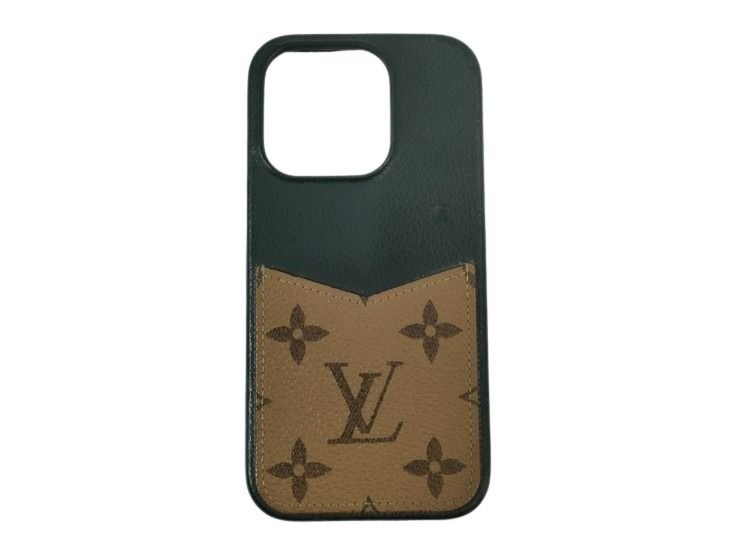 LOUIS VUITTON ルイヴィトン スマートフォンケース バンパー iPhone15Pro M82889 ブラウン ブラック モノグラムリバース ユニセックス スマホカバー【本物保証】【中古】