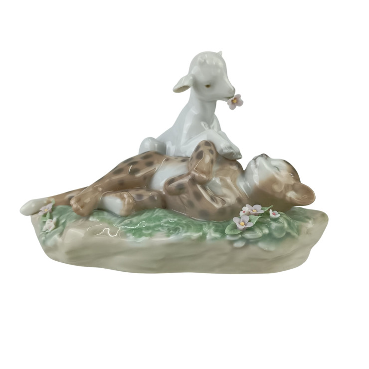 LLADRO リヤドロ 置物 平和の王国（豹と子ヤギ） 6926 マルチカラー ポーセリン ユニセックス 絶版 美品【本物保証】【中古】