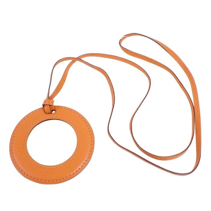 HERMES エルメス ネックレス イン ザ ポケット オレンジ系 シェーブル ユニセックス ルーペ ペンダント 美品【本物保証】【中古】