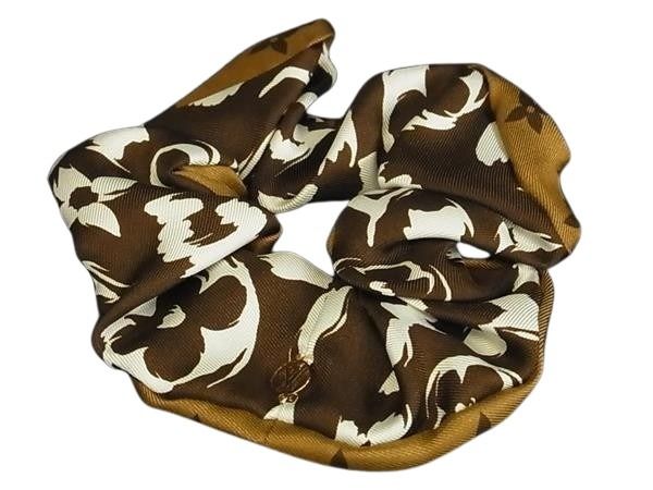 LOUIS VUITTON ルイヴィトン シュシュ シュシュ LVサファリ M98164 ブラウン系 シルク100% レディース モノグラム 超美品【本物保証】【中古】|3R boutique