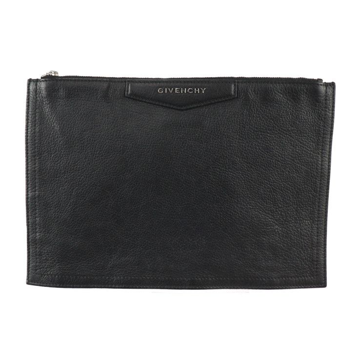 新品　Givenchy Vanity ブラックポーチ ヴォワイユー ポーチ グレインレザー - ブラック | GIVENCHY JP