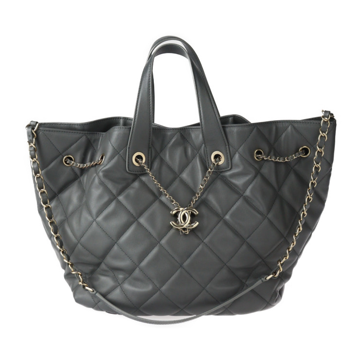 CHANEL ブラック ドローストリングバッグ 定番♡人気の☆シャネル】CHANEL シャネル 21SS ドロー