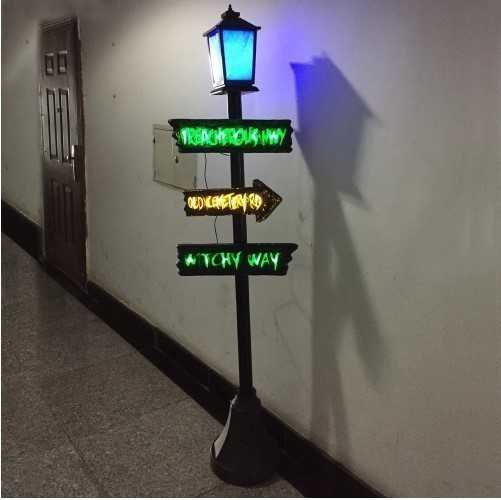 ハロウィン 街頭ライト LED ホラー 小道具 180cm 新品｜四つ葉ショップ