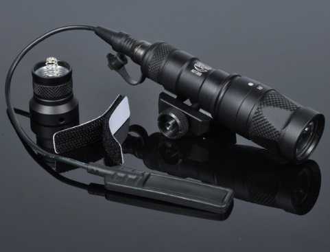 SFタイプ M300V タクティカルライト レプリカスイッチ付 400ルーメン 強力フラッシュライト ネイビーシールズ 特殊部隊 m4 ak74m