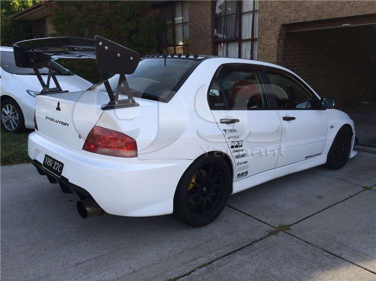 新品 2001-2007 三菱ランサーEVO7 EVO8 EVO9 VTX リアトランクスポイラー GTウィング