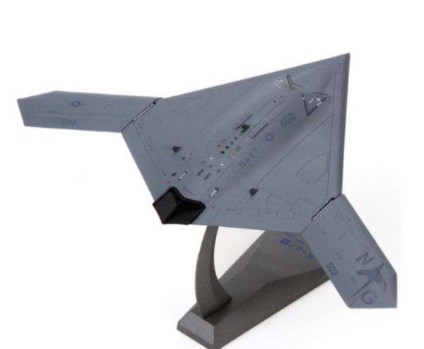 ノースロップ・グラマン モデルエアクラフト アメリカ空軍機 1/72 Northrop Grumman X-47B|四つ葉ショップ