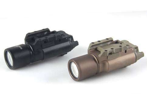 SFタイプ300タクティカルライト170ルーメンハイパワーフラッシュライトm4 ak74ｍ aks74u 最安値
