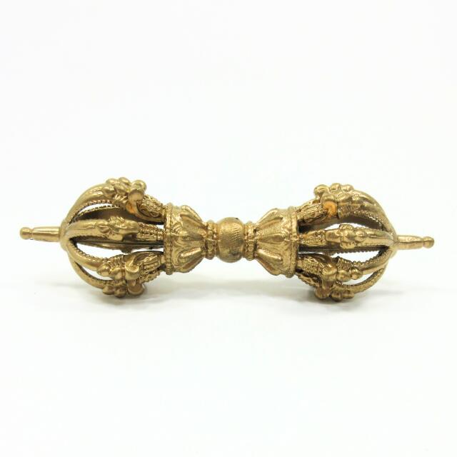 楽天市場】金剛杵 九鈷杵 ドルジェ バジュラ 長さ約16cm 真鍮