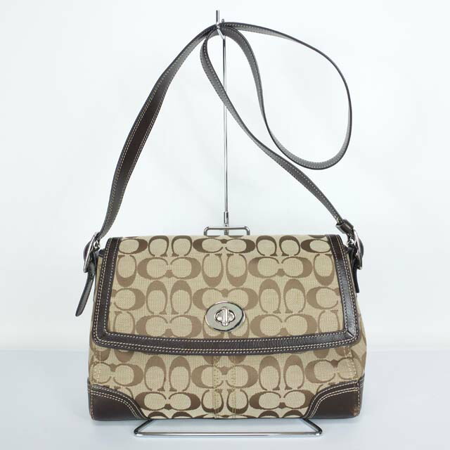 コーチ　ＣＯＡＣＨ　ショルダーバッグ　Ｆ13972　シグネチャー　レディース　【中古】
