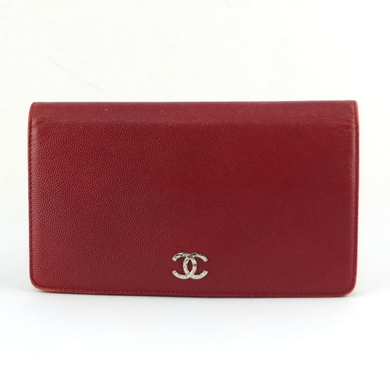 シャネル CHANEL ココマーク 二つ折り長財布 A46314 キャビアスキン レッド系 レディース 【中古】