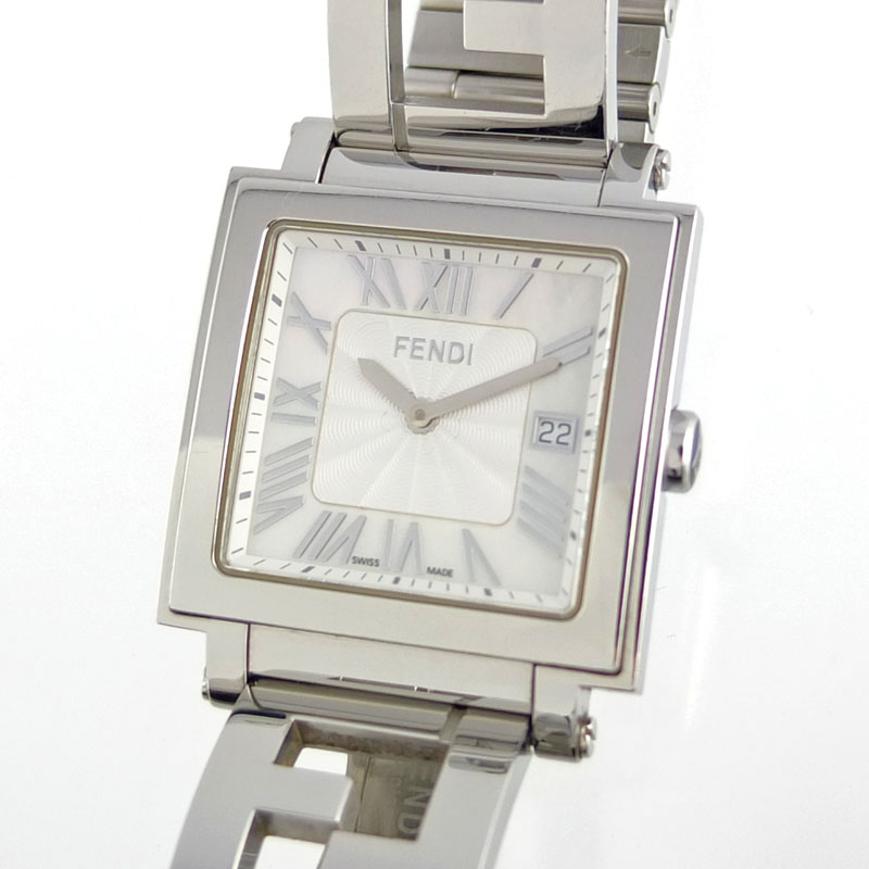 FENDI フェンディ ホワイト文字盤 デイト ラウンド クロノグラフ 腕時計 楽天市場】【SUNREV】 フェンディ FENDI クアドロ デイト 6200G