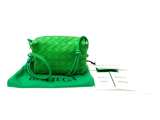 BOTTEGA VENETA ボッテガ・ヴェネタ Mini Loop Camera Bag ミニ ループ カメラバッグ Intrecciato leather cross body bag イントレチャートレザー クロスボディ ミニバッグ 680254 V1G11 3722 【中古】ABランク
