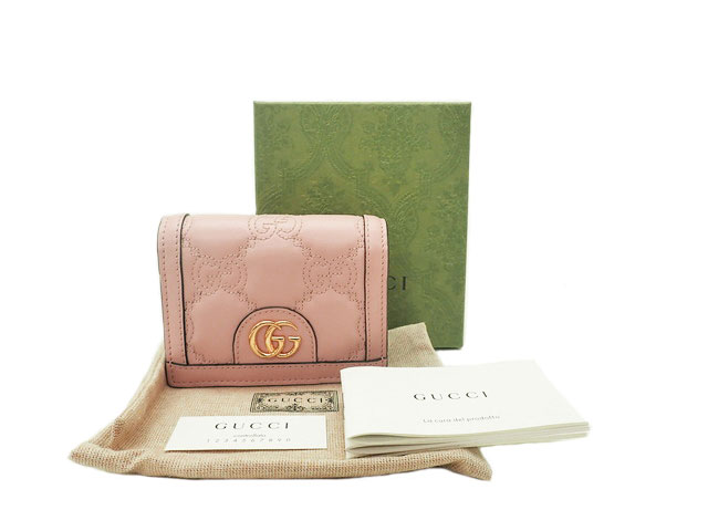 GUCCI グッチ GG Matelass? GGマトラッセ Mini Wallet ミニウォレット (硬貨＆紙幣入れ付き添い人） 723786 【中古】A位置づける