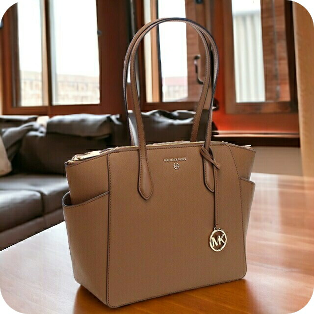 MICHAEL KORS キャメル レザー レディース トートバッグ 8745 HUDSON オーバーサイズ レザー トート | トートバッグ