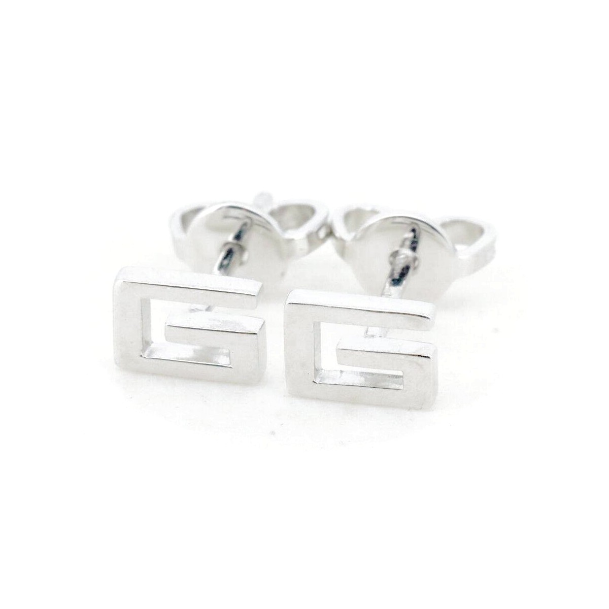 【美品/希少/洗浄済】GUCCI ピアス　K18WG スクエア　ホワイトゴールド 美品/希少/洗浄済】GUCCI ピアス K18WG スクエア ホワイトゴールド